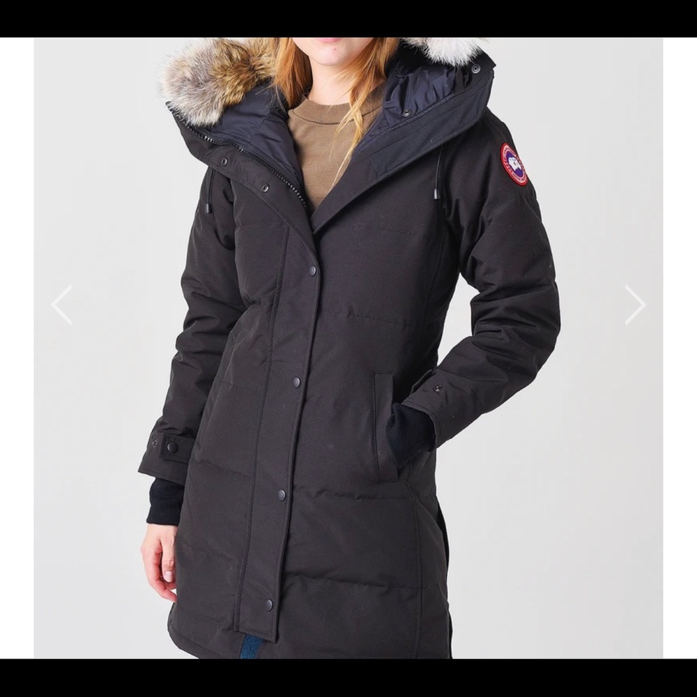 Canada goose parka! Very good condition ..